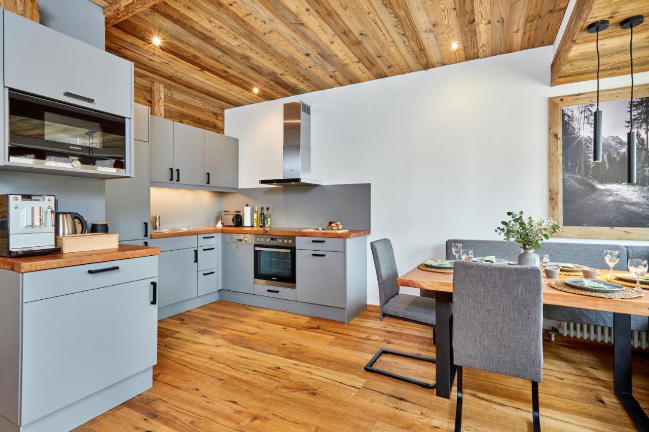 Alpis Ferienwohnung Garmisch-Partenkirchen Exterior foto